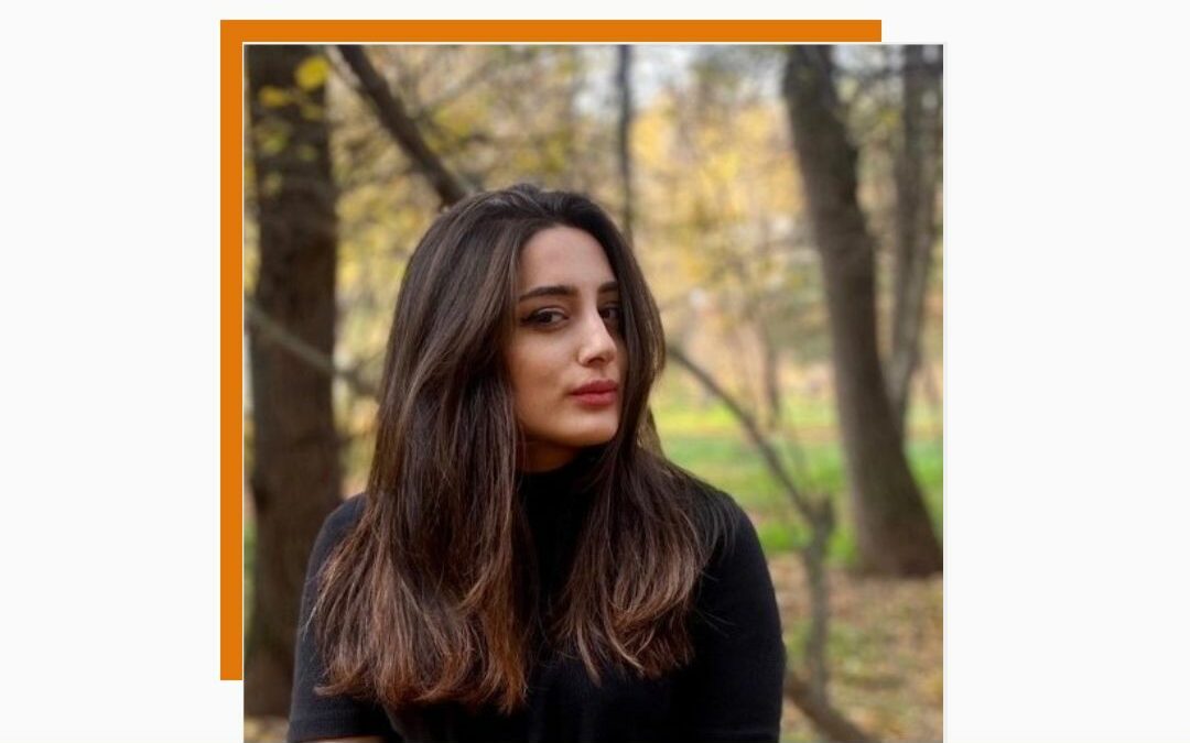 Irína Yesayan: el turismo sostenible enfatiza un equilibrio donde el crecimiento económico y las actividades turísticas coexistan armoniosamente con el bienestar ambiental y social.